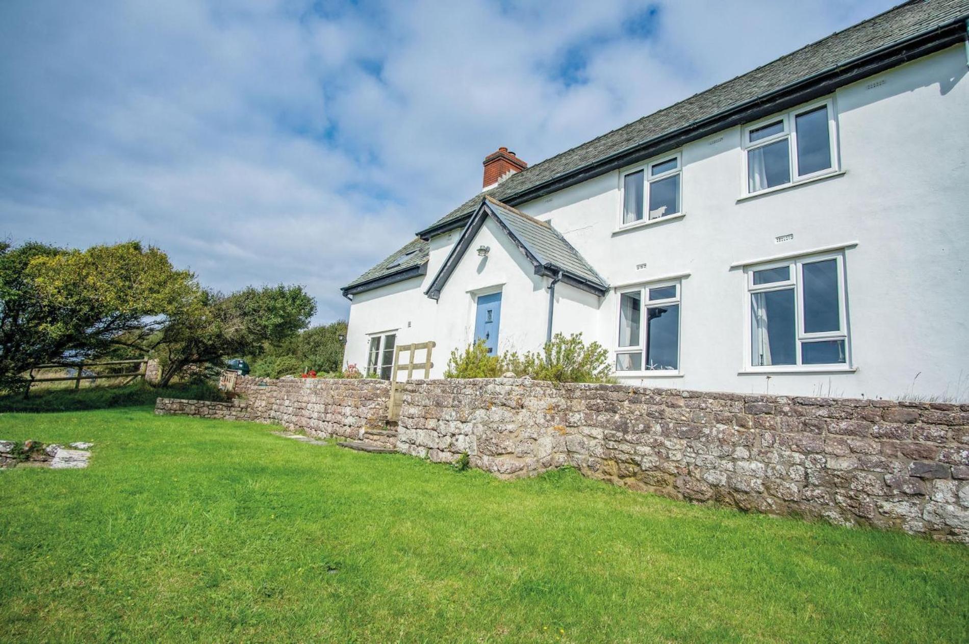 Windy Walls - 3 Bedroom Holiday Home - 로실리 외부 사진